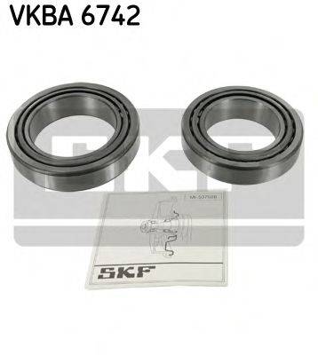 Комплект підшипника ступиці колеса SKF VKBA 6742